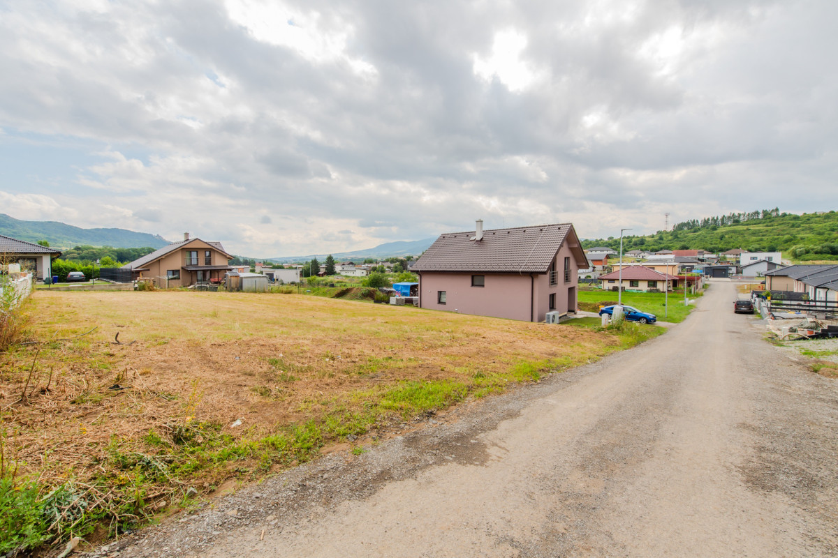REZERVOVANÉ: Stavebný pozemok na predaj, Hrušková ulica, obec Fintice