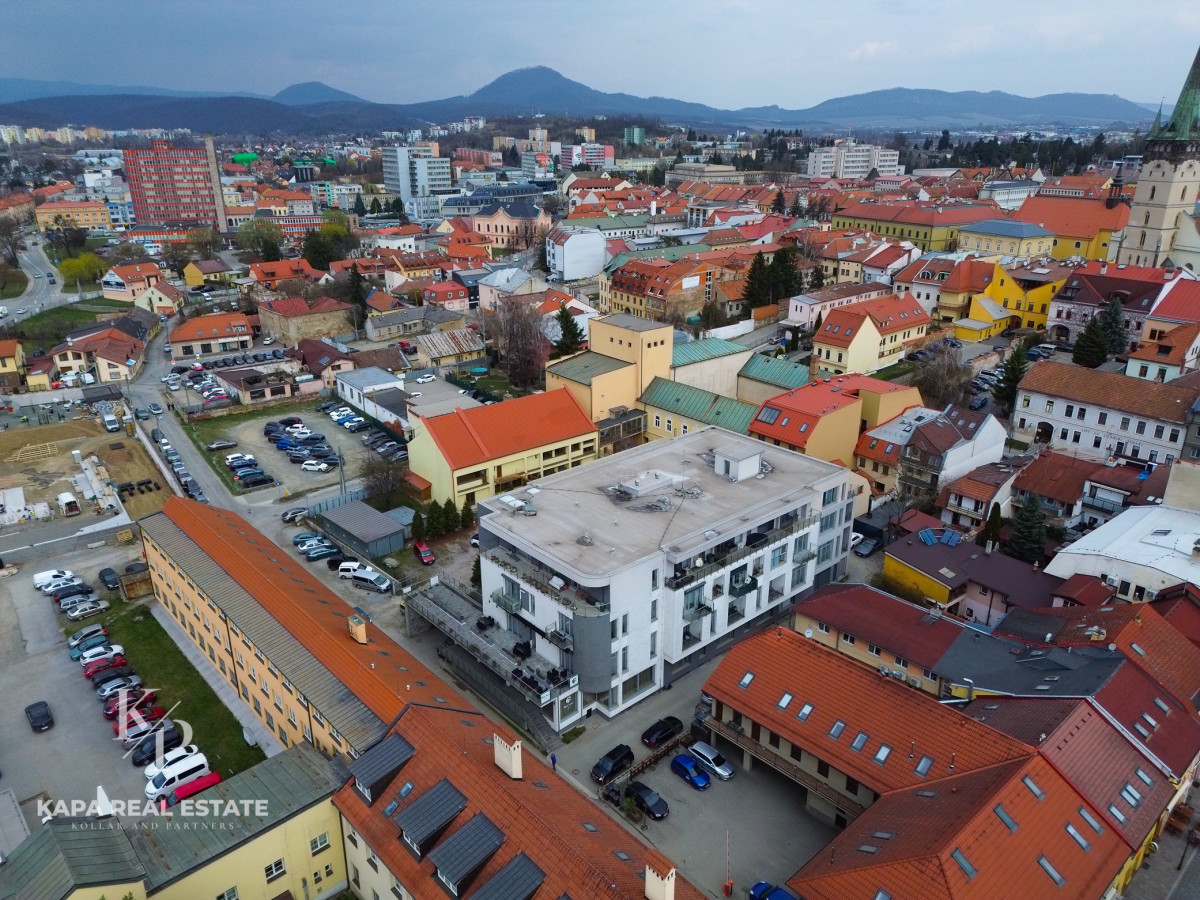 Nadštandardný 2 izbový byt s parkovaním v absolútnom centre Prešova