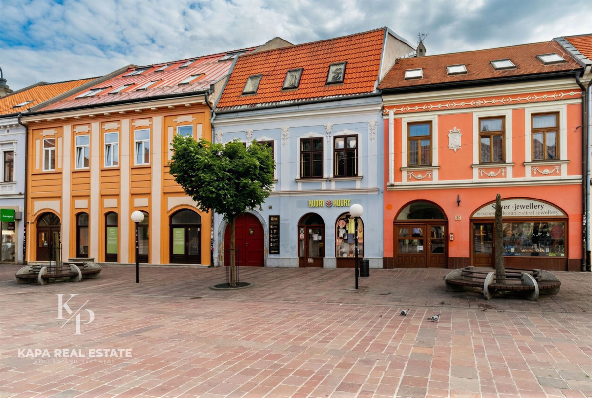 NA PREDAJ: Historický meštiansky dom, Hlavná ulica, Prešov