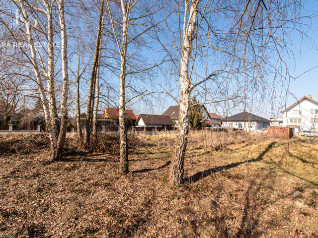 Stavebný pozemok na predaj, plocha 1228 m², obec Lada - 13