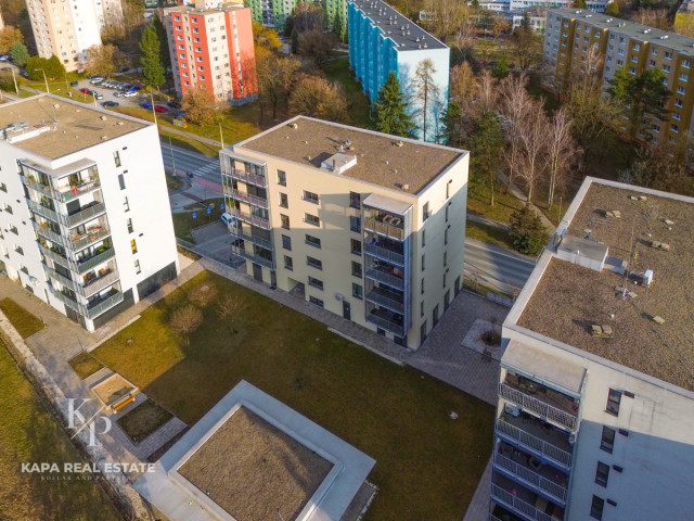 NA PRENÁJOM veľkometrážny 3 izbový byt v novostavbe na Sídlisku III - 17