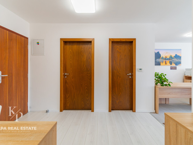 Nadštandardný 2 izbový byt s parkovaním v absolútnom centre Prešova - 20