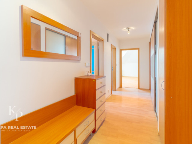 Nadštandardné bývanie v srdci Prešova: priestranný mezonet s garážou pre 2 autá - 2