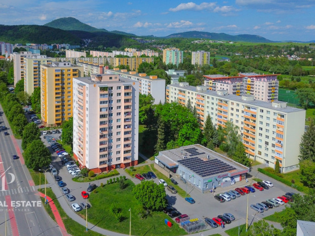 Kompletne zrekonštruovaný 2 izbový byt so zmenenou dispozíciou na Sídlisku III v Prešove