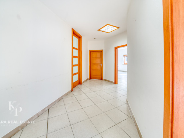 NA PRENÁJOM: Atraktívne komerčné priestory (177 m²) v centre Prešova - 12