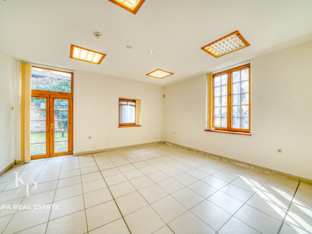 NA PRENÁJOM: Atraktívne komerčné priestory (177 m²) v centre Prešova - 9