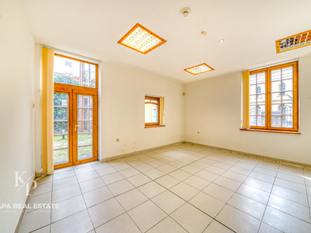 NA PRENÁJOM: Atraktívne komerčné priestory (177 m²) v centre Prešova - 8