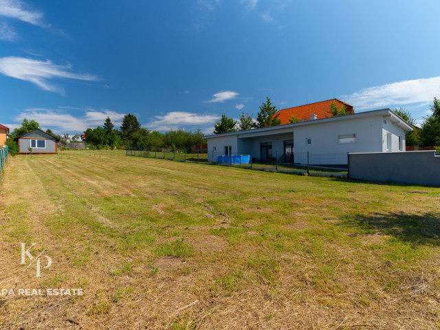 Slnečný stavebný pozemok s inžinierskymi sieťami, Prešov - Šalgovík - 14
