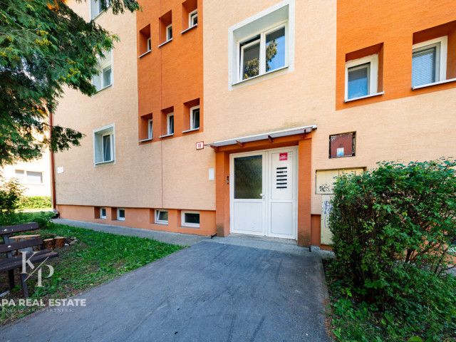 Priestranný 3 izbový tehlový byt po rozsiahlej rekonštrukcii, Prešov, Sídlisko II - 4