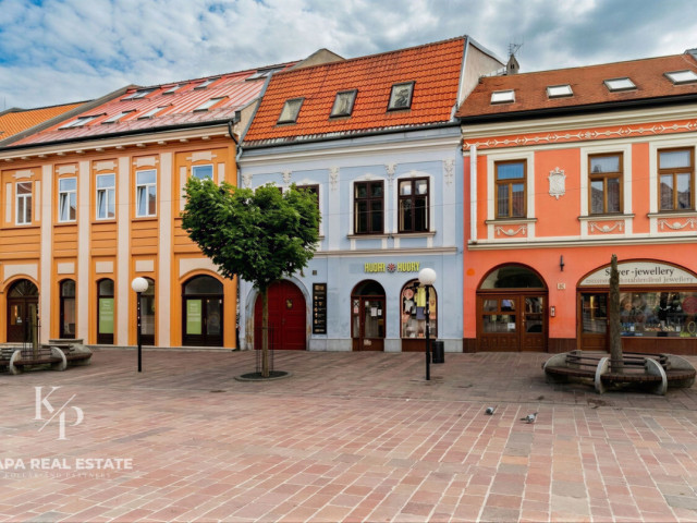 NA PREDAJ: Historický meštiansky dom, Hlavná ulica, Prešov
