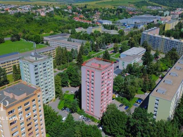 PRIPRAVUJEME NA PREDAJ: 2 izbový byt s loggiou, Volgogradská ulica, Sídlisko III, Prešov - 2