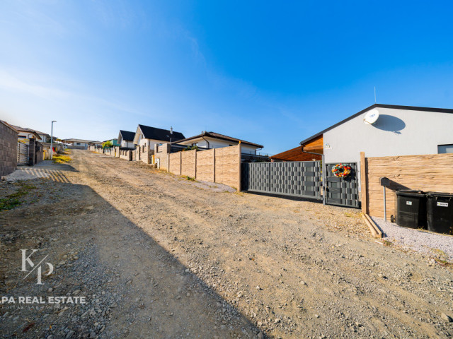NA PREDAJ: moderný 4 izbový bungalov s veľkou záhradou, obec Župčany - 27